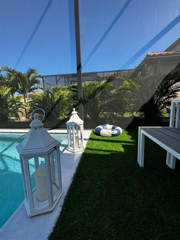 Building Photo - 10778 Citron Oaks Dr