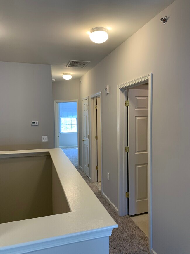 Building Photo - 113 Conover Terrace