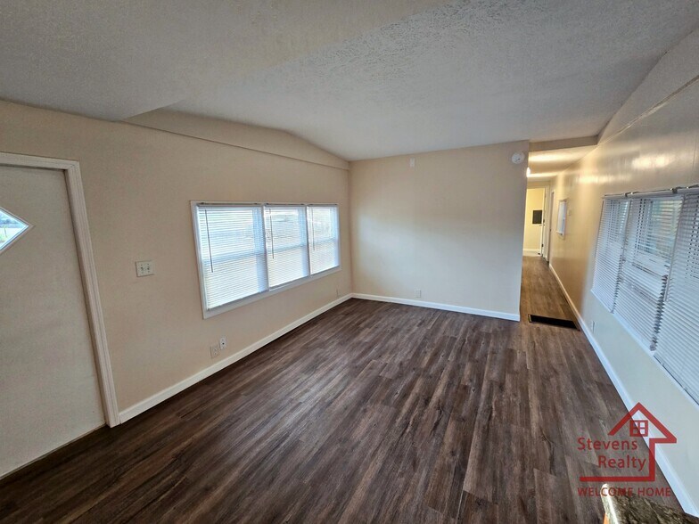 Building Photo - 271 C C Camp Rd