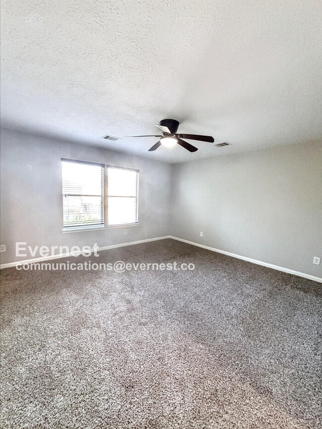 Building Photo - 10618 Kentington Oak Dr