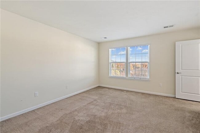 Building Photo - 1966 Georgetown Dr