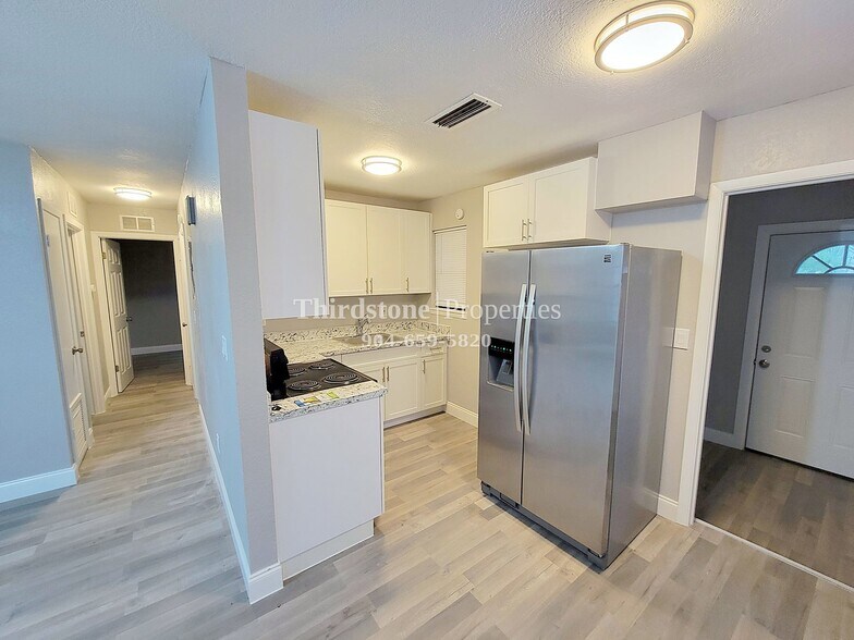 Building Photo - 2059 Morehouse Rd