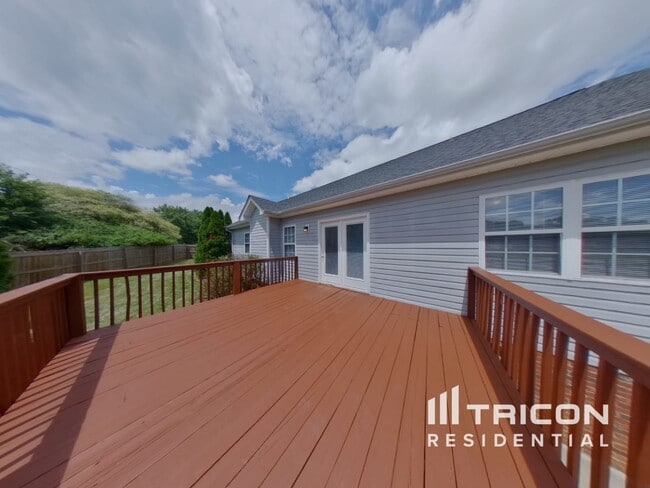 Building Photo - 922 Hollow Hill Ct