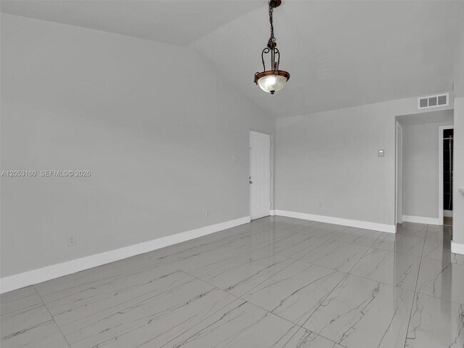 Building Photo - 15325 SW 106th Terrace