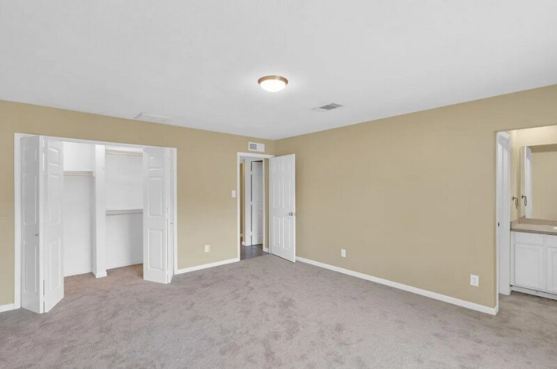 Building Photo - 411 McKinley St