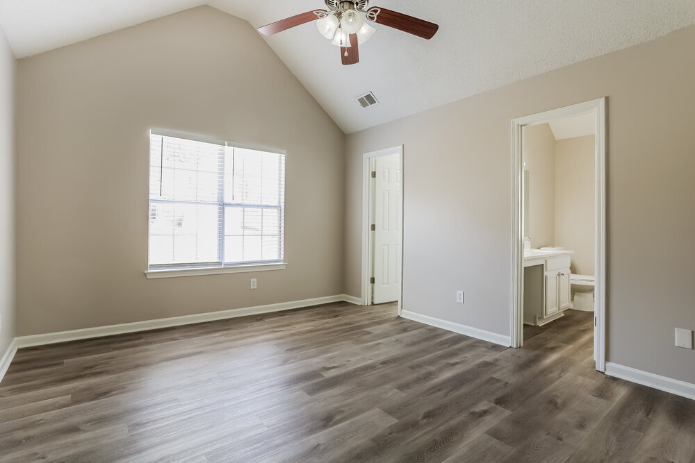 Building Photo - 3179 Lower Creek Dr