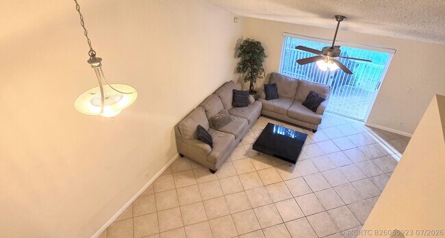 Building Photo - 6241 NW 74th Ct