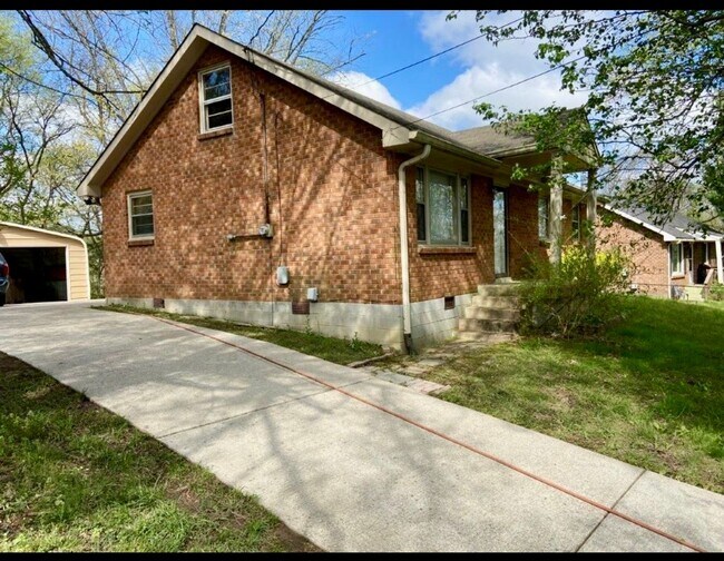 Building Photo - 155 Santa Fe Trail