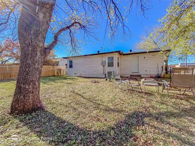 Building Photo - 433 Fannin St