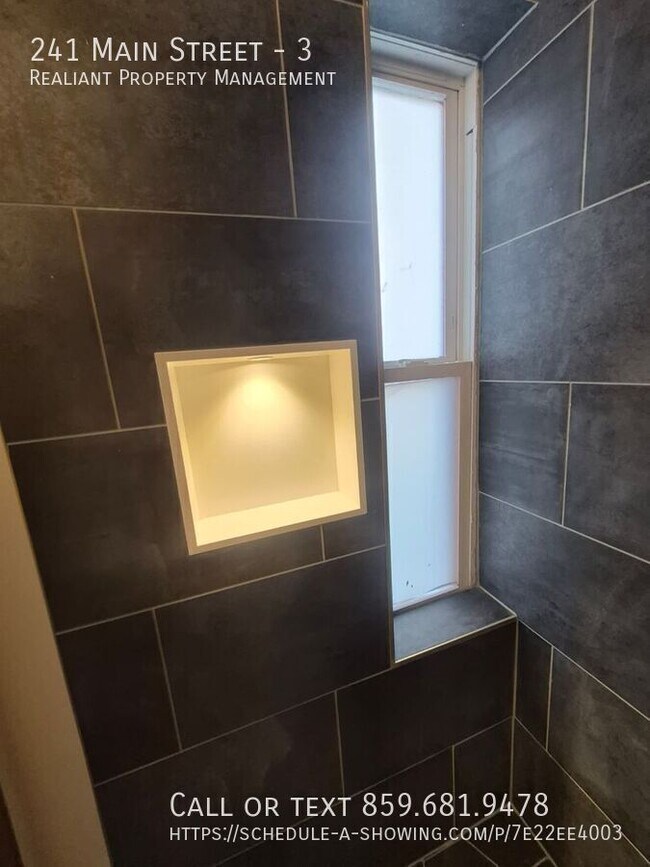 Building Photo - 241 Main St