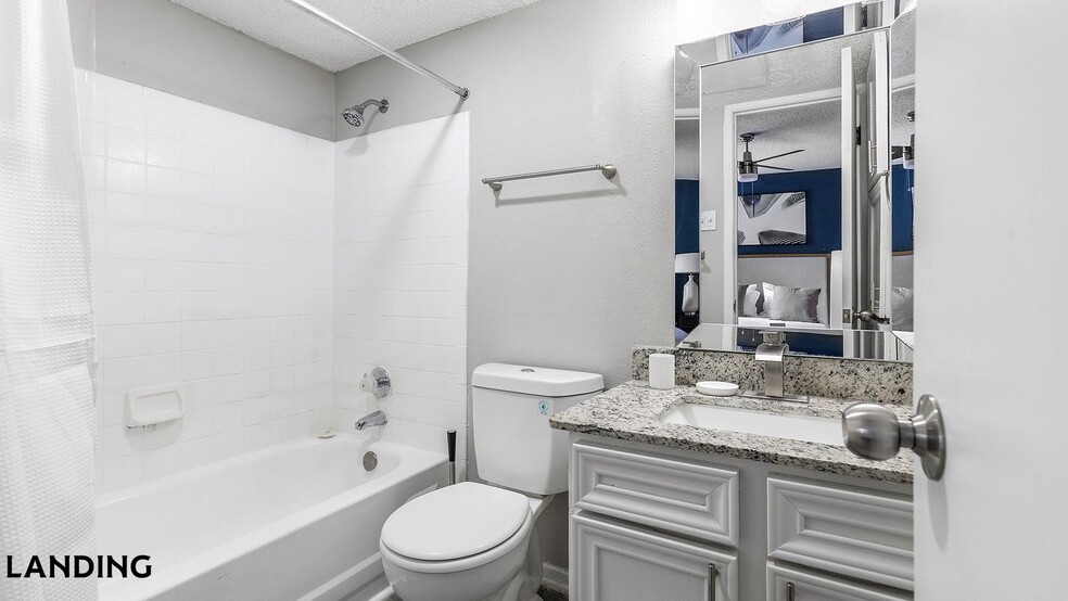 Building Photo - 130 Camino De Oro