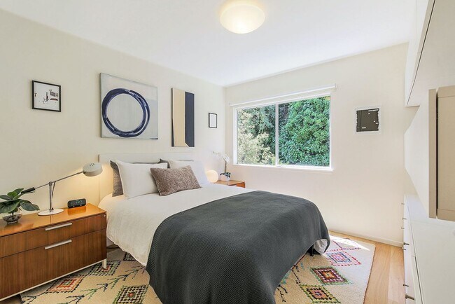 Building Photo - 75 Hancock St