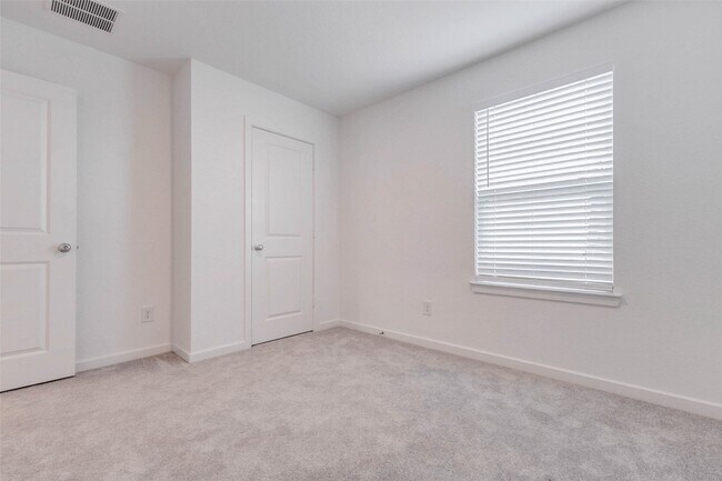 Building Photo - 22135 Ingham Blf Ln