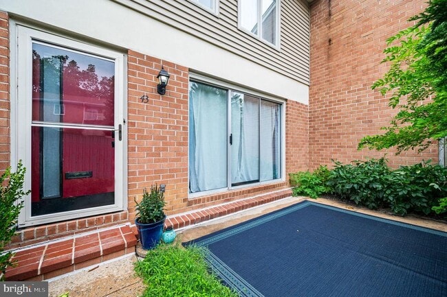 Building Photo - 43 Gunning Ln