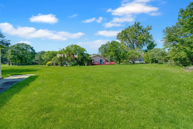 Building Photo - 2226 Shannondale Dr