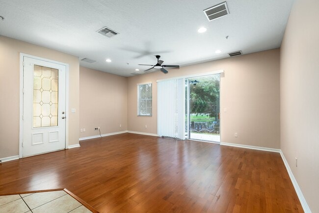 Building Photo - Lake Nona Preserve 3 bdrm townhome ready f...