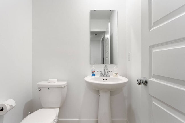 Building Photo - 17355 Wellburn Dr