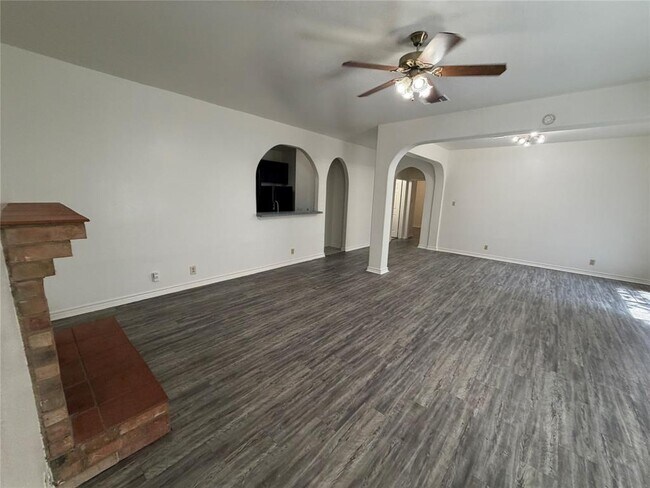 Building Photo - 2605 Alcott Ln