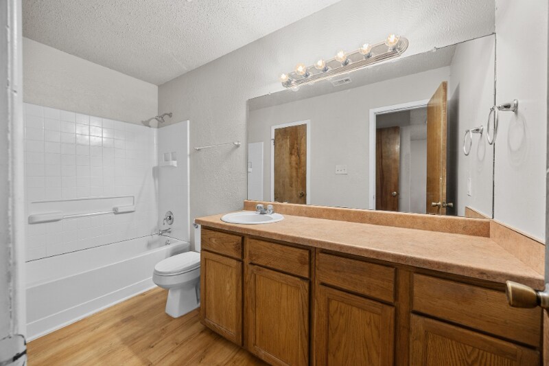 Building Photo - 9024 Sawtooth Ln