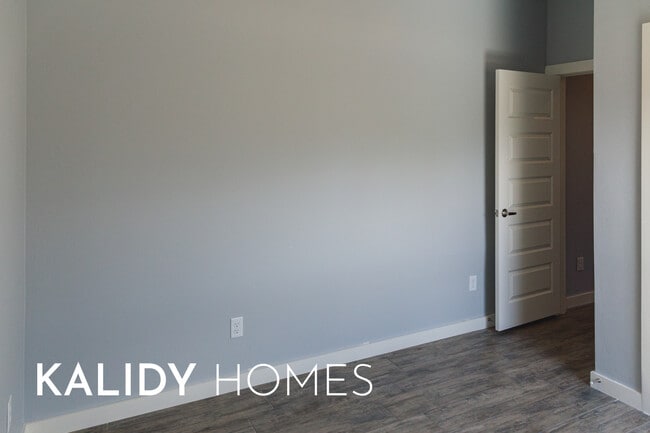 Building Photo - 629 Remington Ave