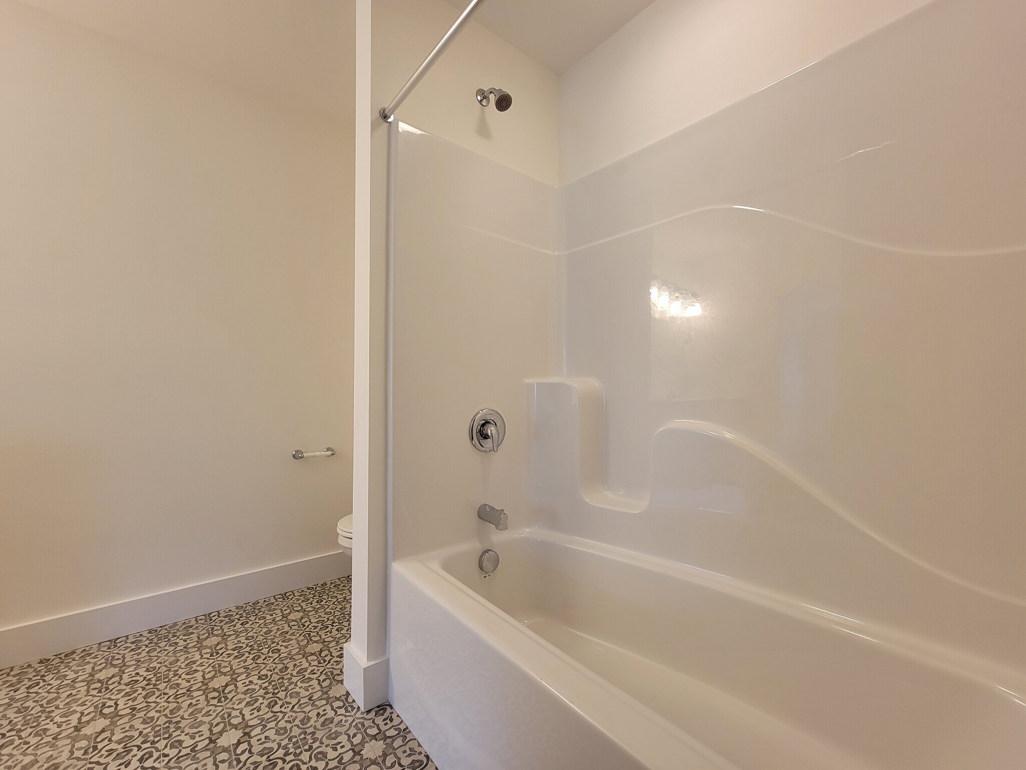 Building Photo - 17 Burk Ct