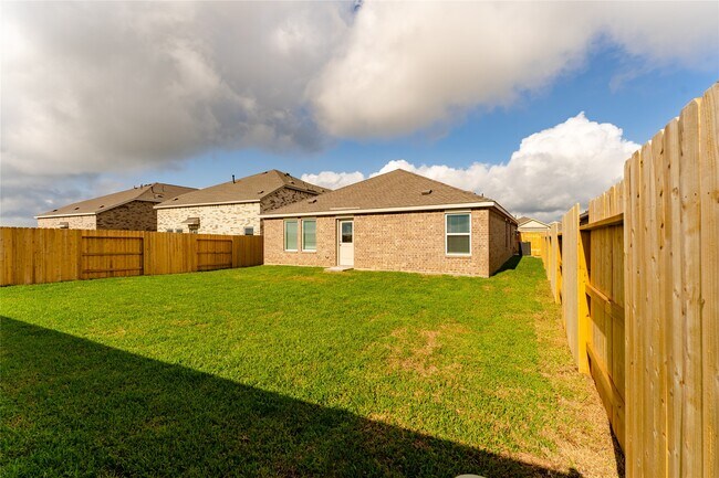 Building Photo - 16110 Domestic Dove Wy