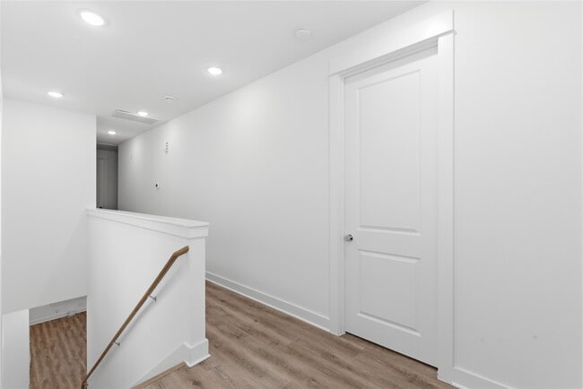 Building Photo - 4605 Lavatera St