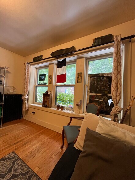 Building Photo - 1314 Williamson St