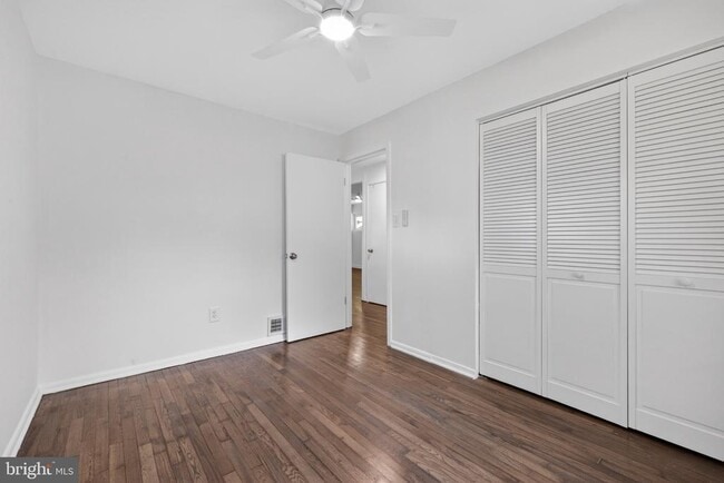 Building Photo - 303 Nimitz Ave