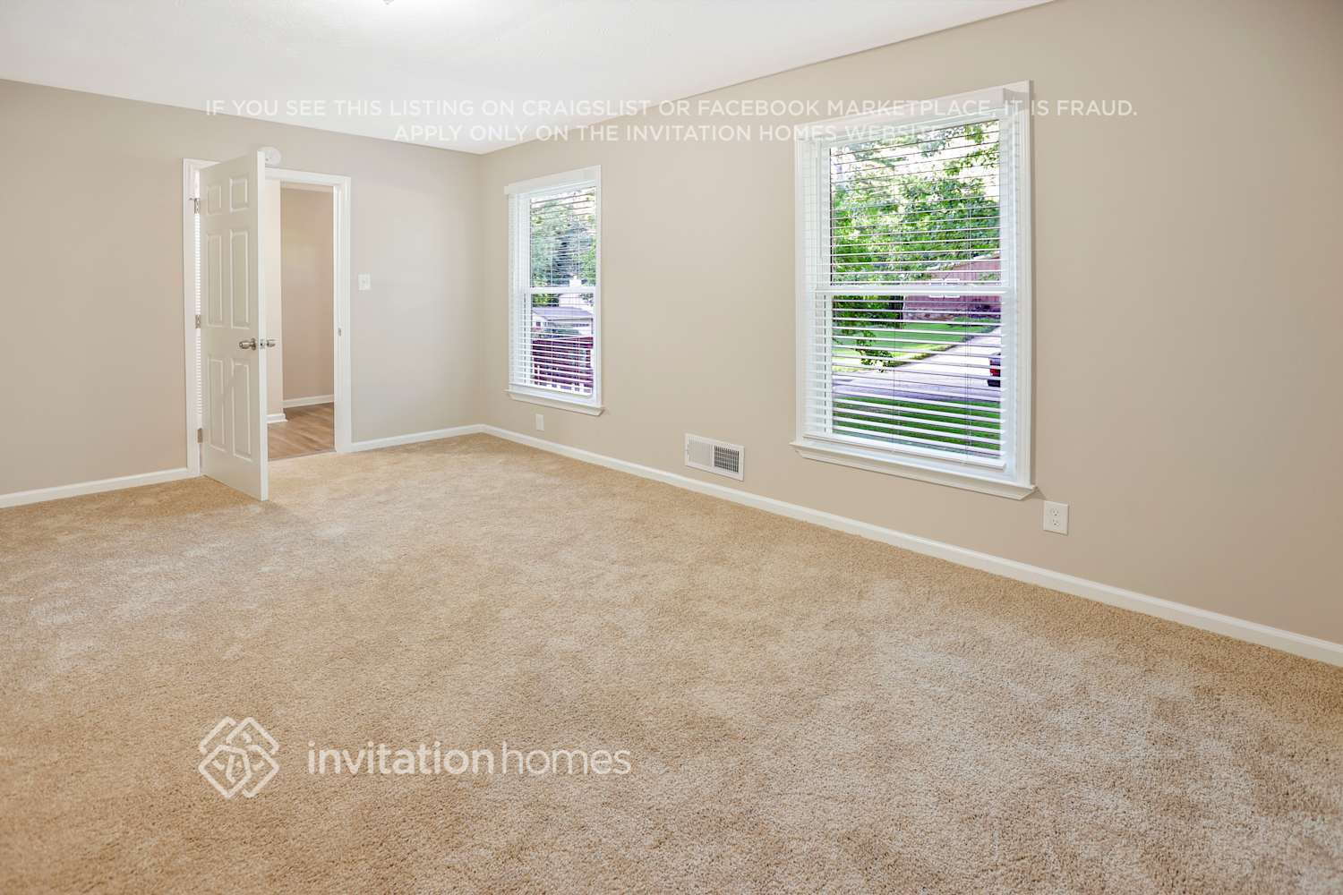 Building Photo - 3857 Pointe Bleue Dr