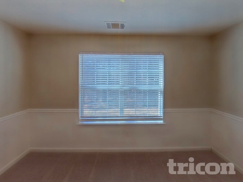 Building Photo - 3529 Craggy Perch