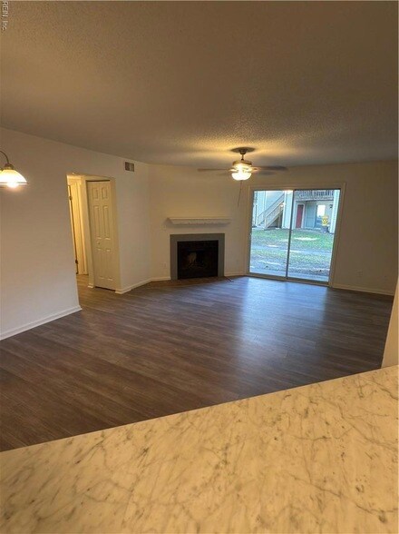 Building Photo - 1713 Boulder Ln