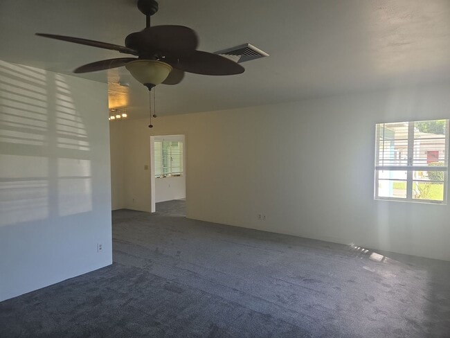 Building Photo - 1662 Houston Dr