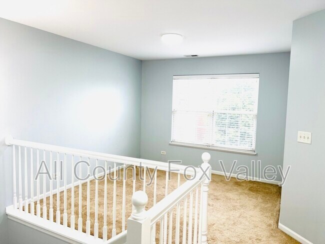 Building Photo - 1602 Edinburgh Dr