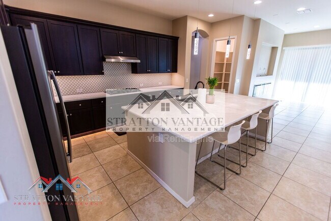 Building Photo - 4179 E Cynthia St