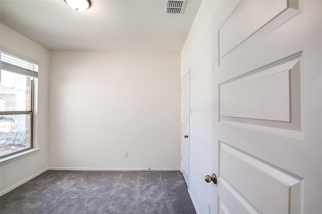 Building Photo - 4449 Acerno St