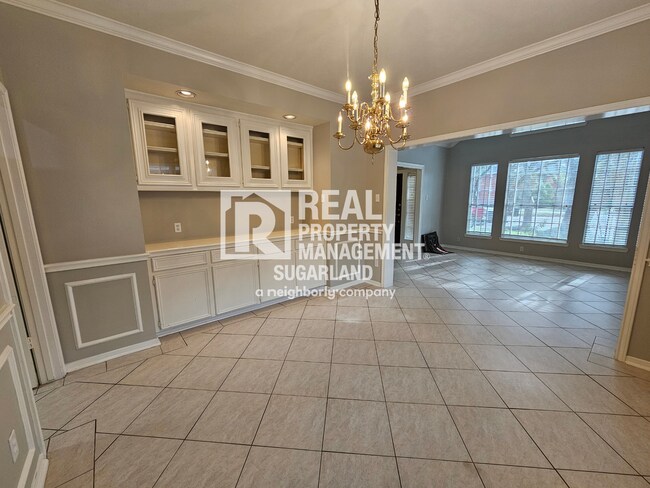 Building Photo - Elegant Living & Modern Comfort in Lexington Creek