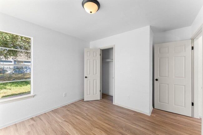Building Photo - WEST OSO ISD TWO BEDROOM ONE BATH!
