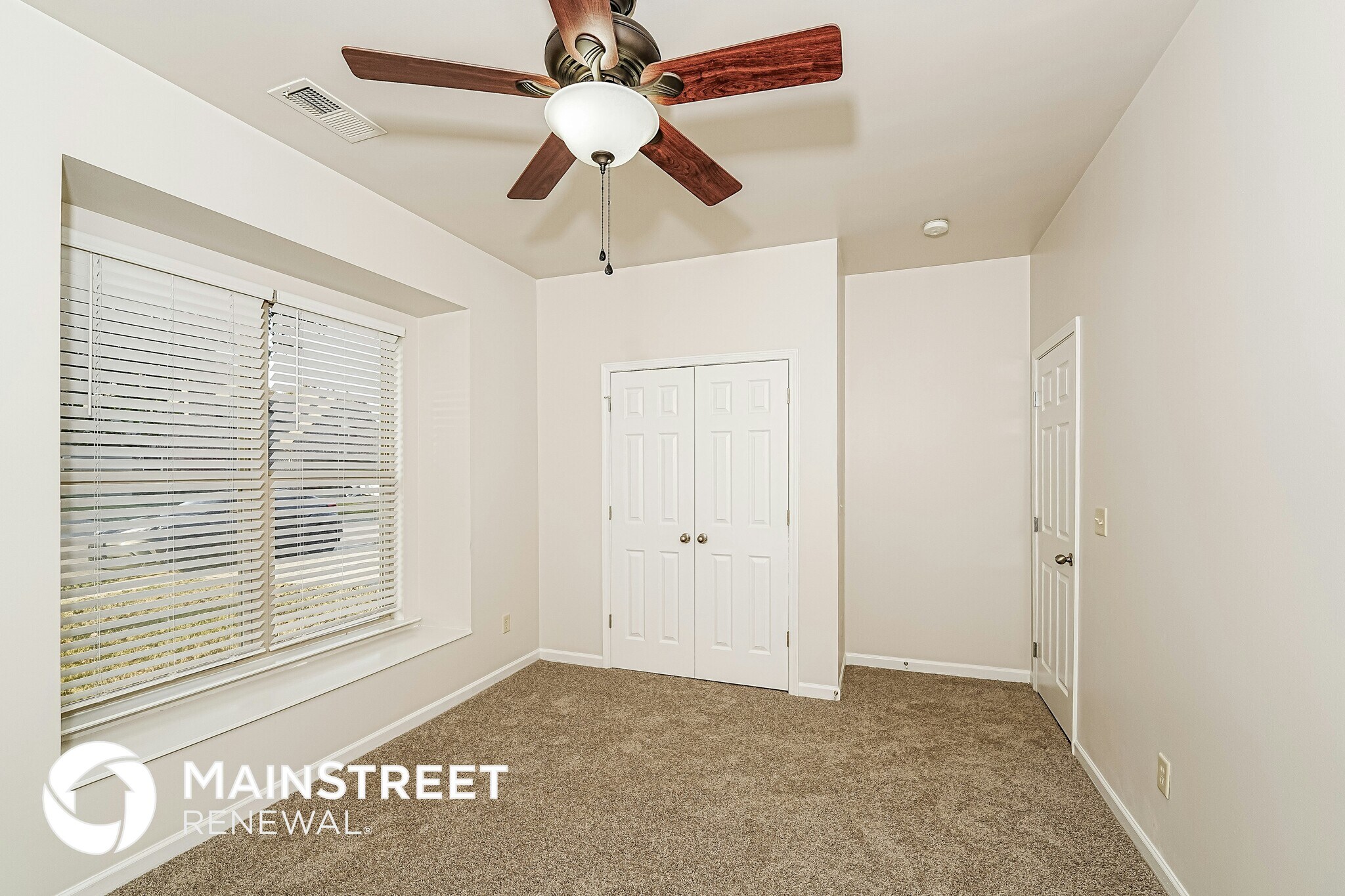 Building Photo - 1128 Avalon Dr