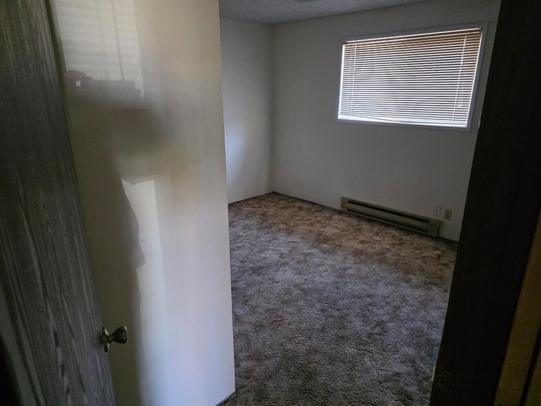 Building Photo - 1157 Picture St