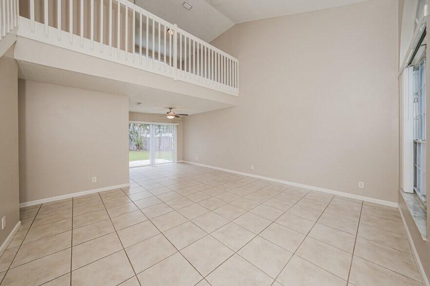 Building Photo - 7142 Davit Cir