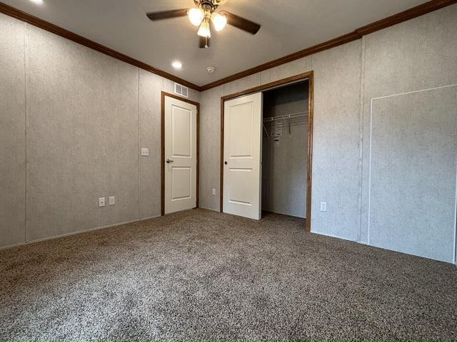 Building Photo - 56 Elmhurst Dr