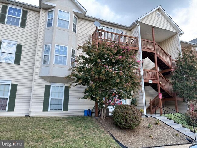 Building Photo - 129 Brookland Terrace