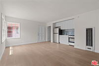 Building Photo - 148 S McCarty Dr