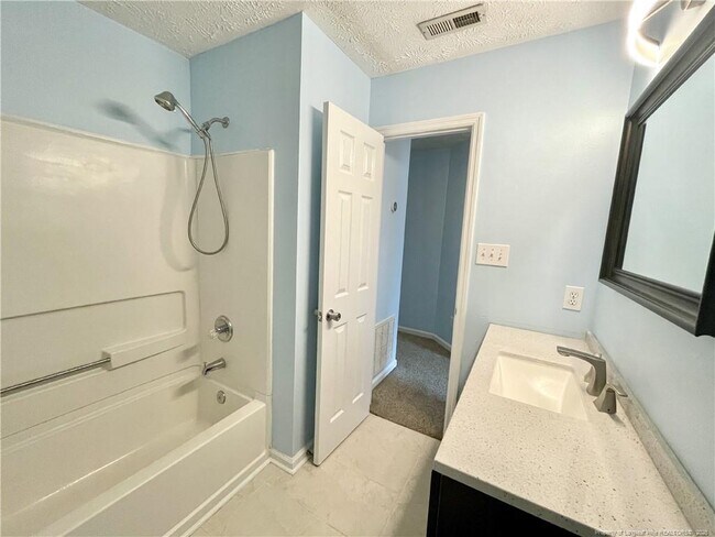 Building Photo - 350 Bubble Creek Ct