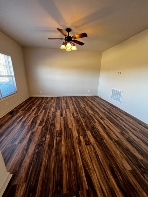 Living Room - 275 Dale Ln