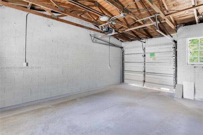 Building Photo - 9730 SW 161st St