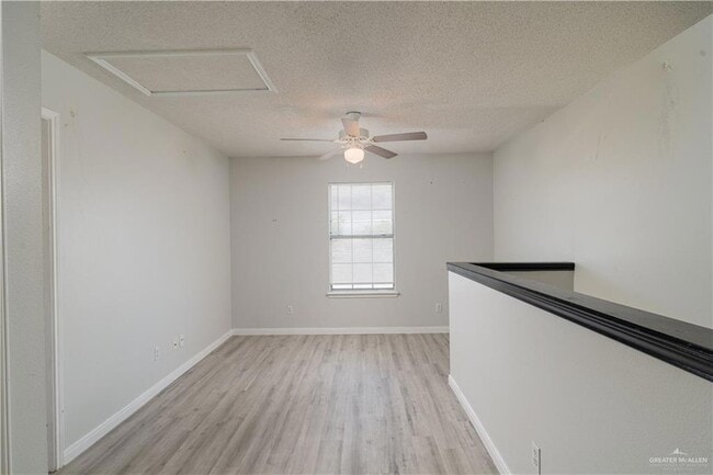 Building Photo - 3425 Ozark Ave