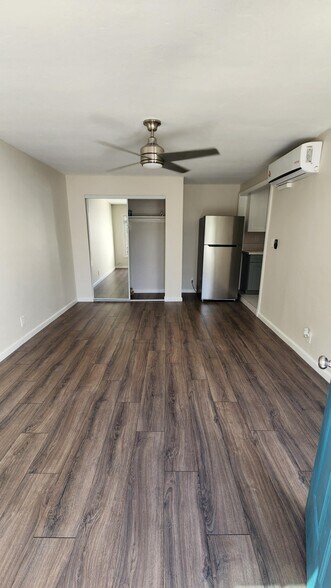 Building Photo - 3264 Landis St