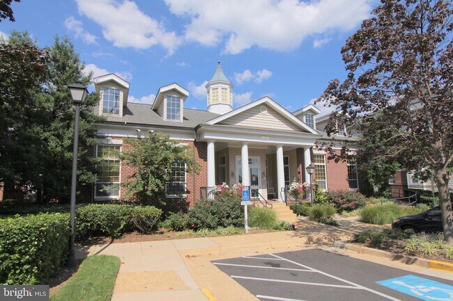 Building Photo - 1591 Spring Gate Dr.